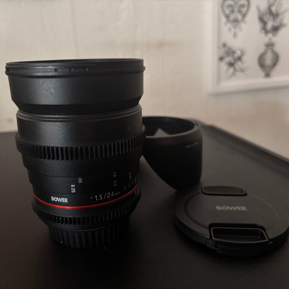 Bower 1.5/24mm Ultra-Fast Wide-Angle Cine Lens for Canon EF Mount